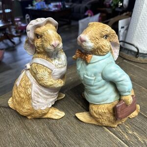 Vintage Anthropomorphic Mr & Mrs Easter‎ Bunny Figurines 7" Bisque Hand Painted
